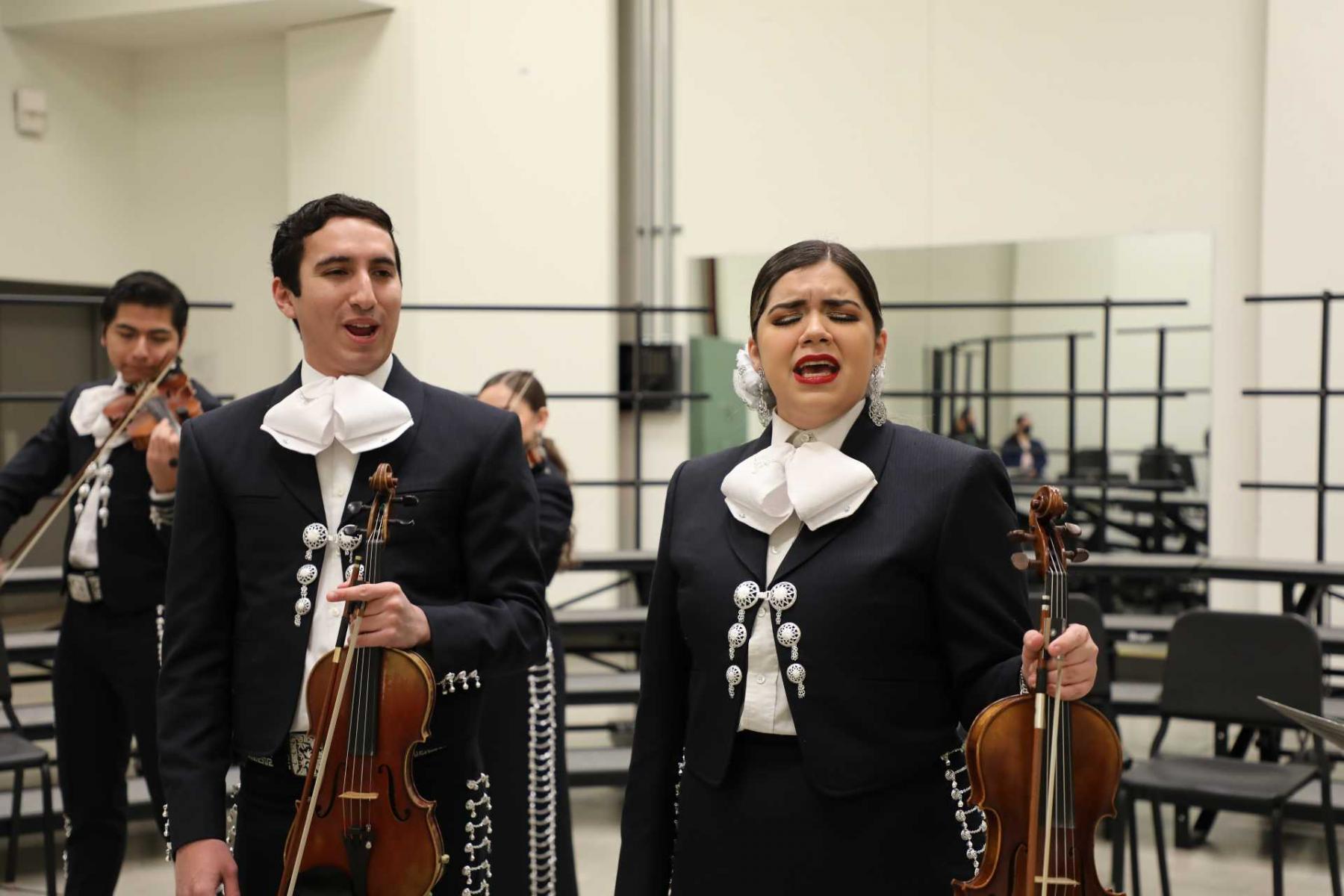 UT's Mariachi Paredes rehearses before a performance at the 2022 Doty Awards. Photo by Alicia Dietrich