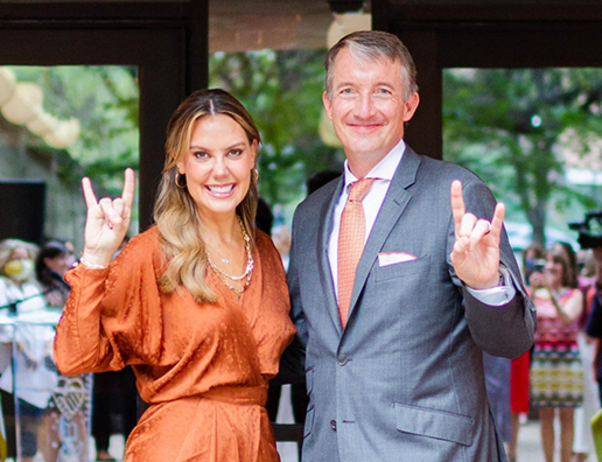 Kendra Scott and UT President Jay Hartzell. Photo by Sarah Wong