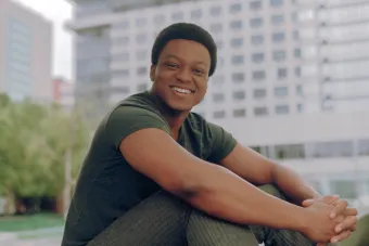 Hamilton Actor J. Quinton Johnson Attended makes Texas return to showcase Alices Wonderland