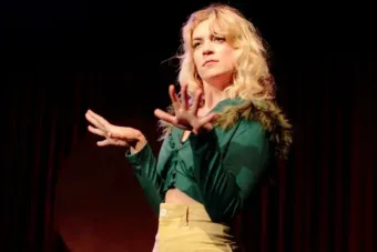 Katie Folger B.A., Theatre and Dance, 2013 and Matrex Kilgore B.A., Theatre and Dance, 2015 collaborate on one-woman show at Crashbox
