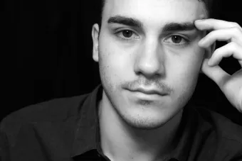 a portrait of robert didonato