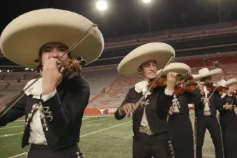 A portrait of Mariachi Paredes de Tejastitlán