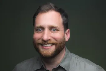 Headshot of Zack Fine