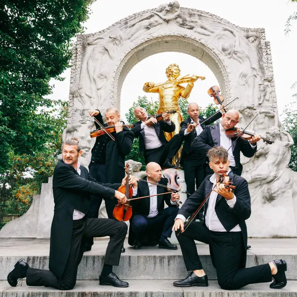 Mnozil Brass: Strau$$