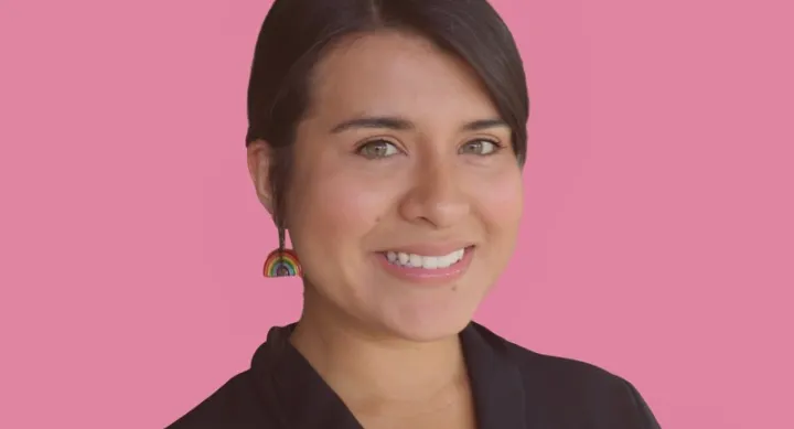 Tanya Gantiva Richards B.F.A., Visual Arts Studies, 2018 receives the teacher of the year at her school, Woodard Elementary, in Houston, TX