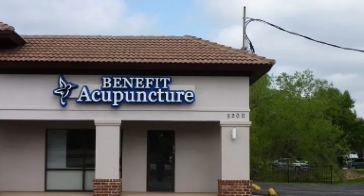 Alumna Hilary Karming Lai opens acupuncture practice in Colleyville, Texas
