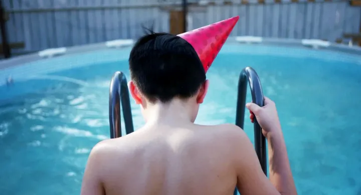 Six Feet Apart by Isaac Gmez B.A. 2013 premieres at Dances with Films