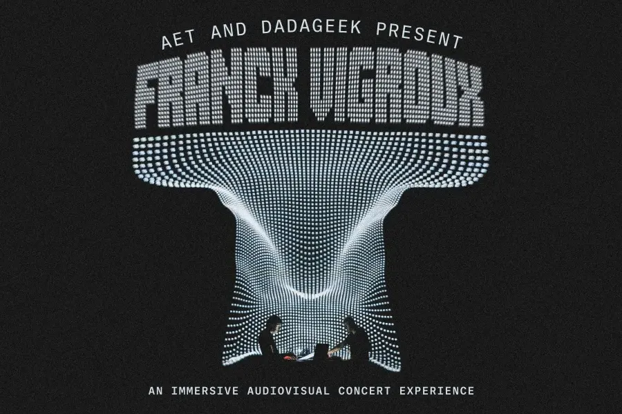A projected performance of Franck Vigaroux promoting an upcoming immersive concert experience. Presented by AET and Dadageek.